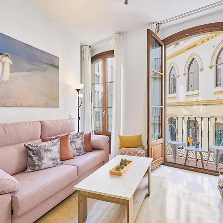 Charming Historic Center Apartment *